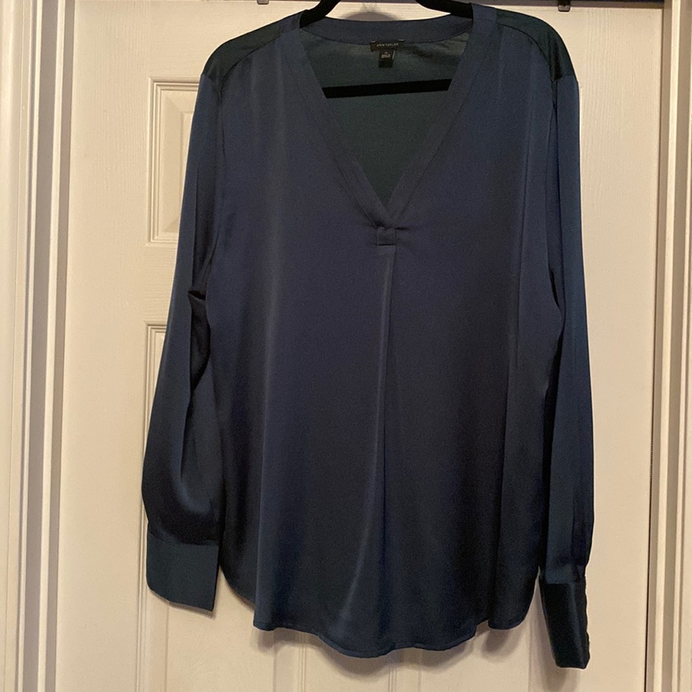 Dark Green Ann Taylor Long-sleeve Blouse NWOT